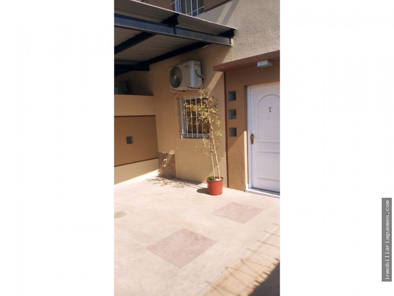 Excepcional Duplex con Cochera en General Guemes