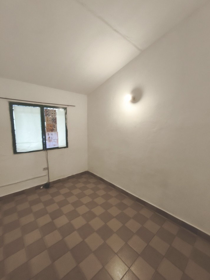 EXCEPCIONAL CASA CON GARAJE de 3 Dormitorios.